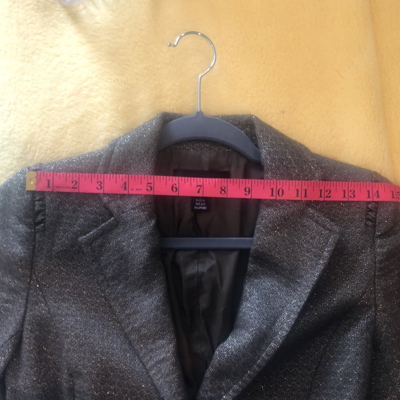 EUC cropped blazer - Picture 10 of 12